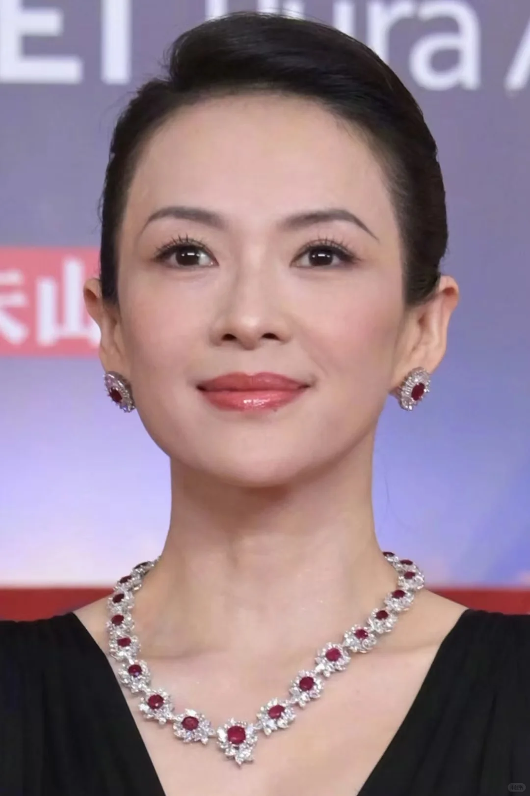 P图，这才是现实里看到的章子怡