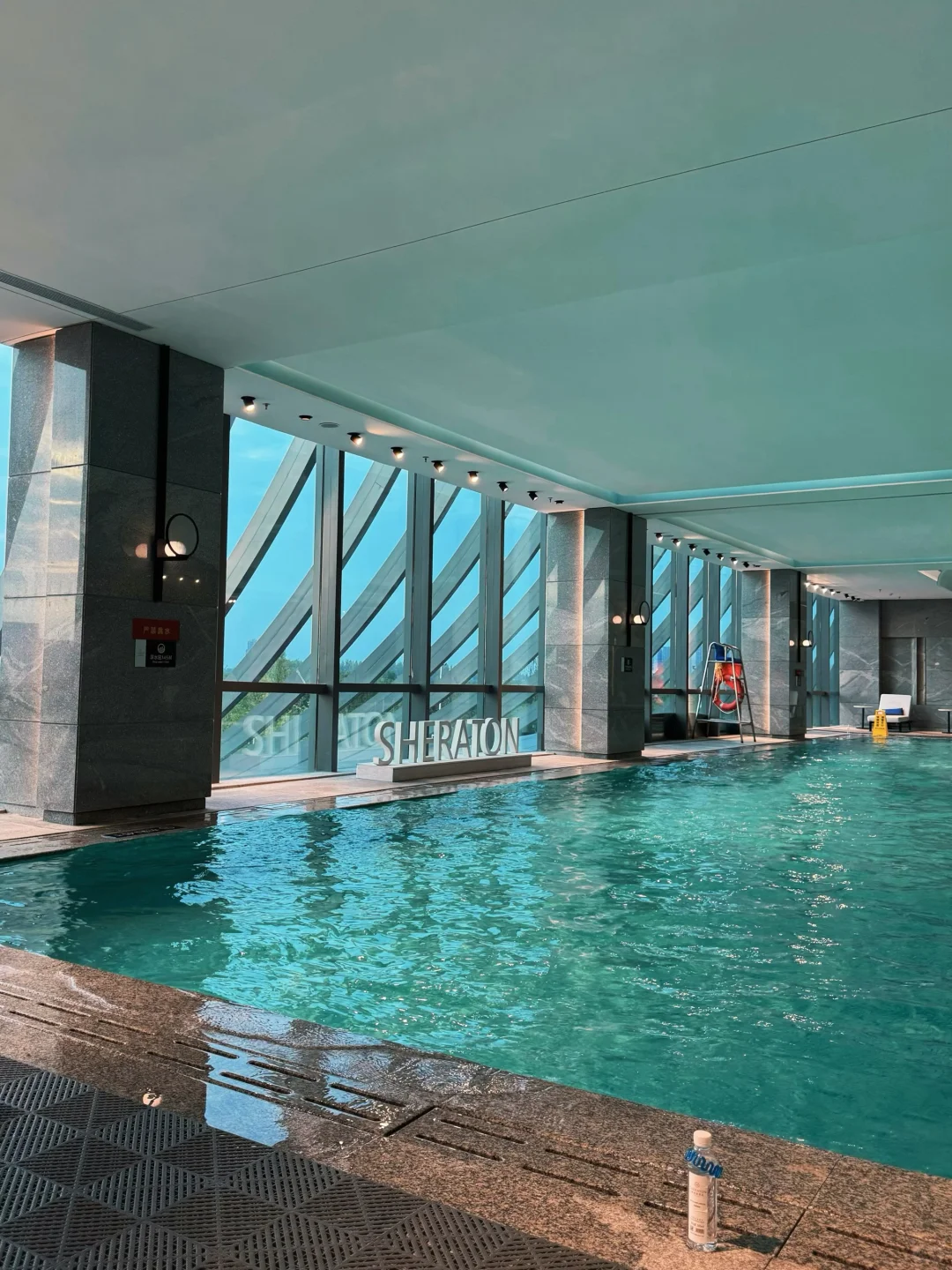 西安游泳女教练1300