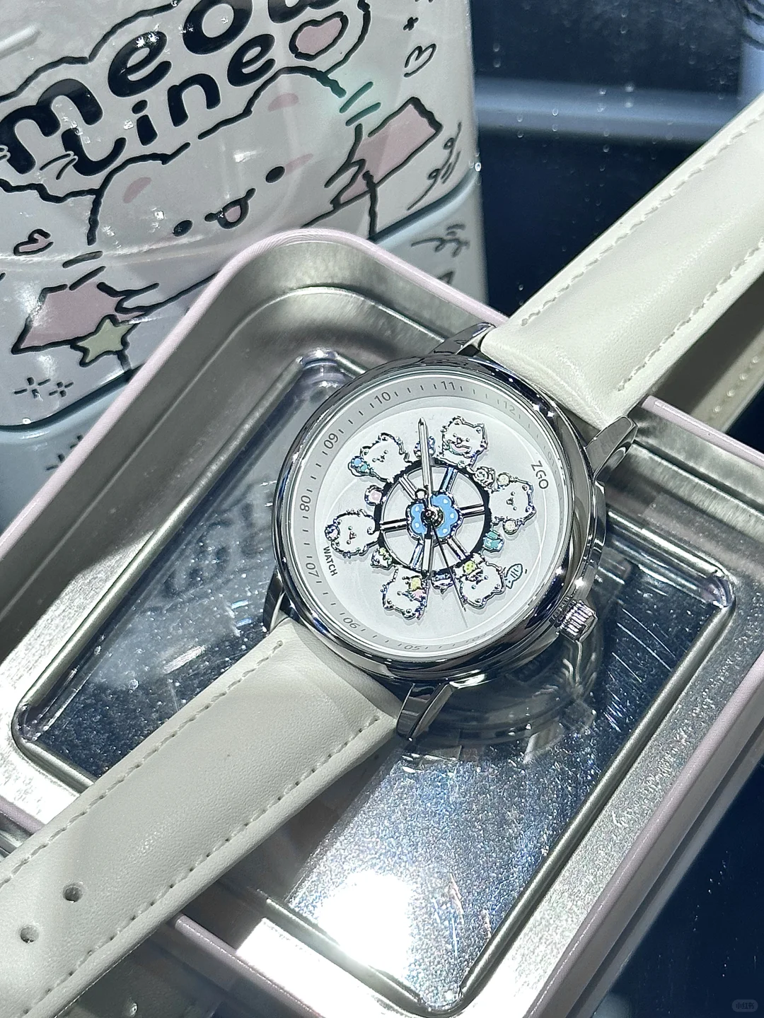 是可可爱爱会旋转的线条小猫🐱⌚️