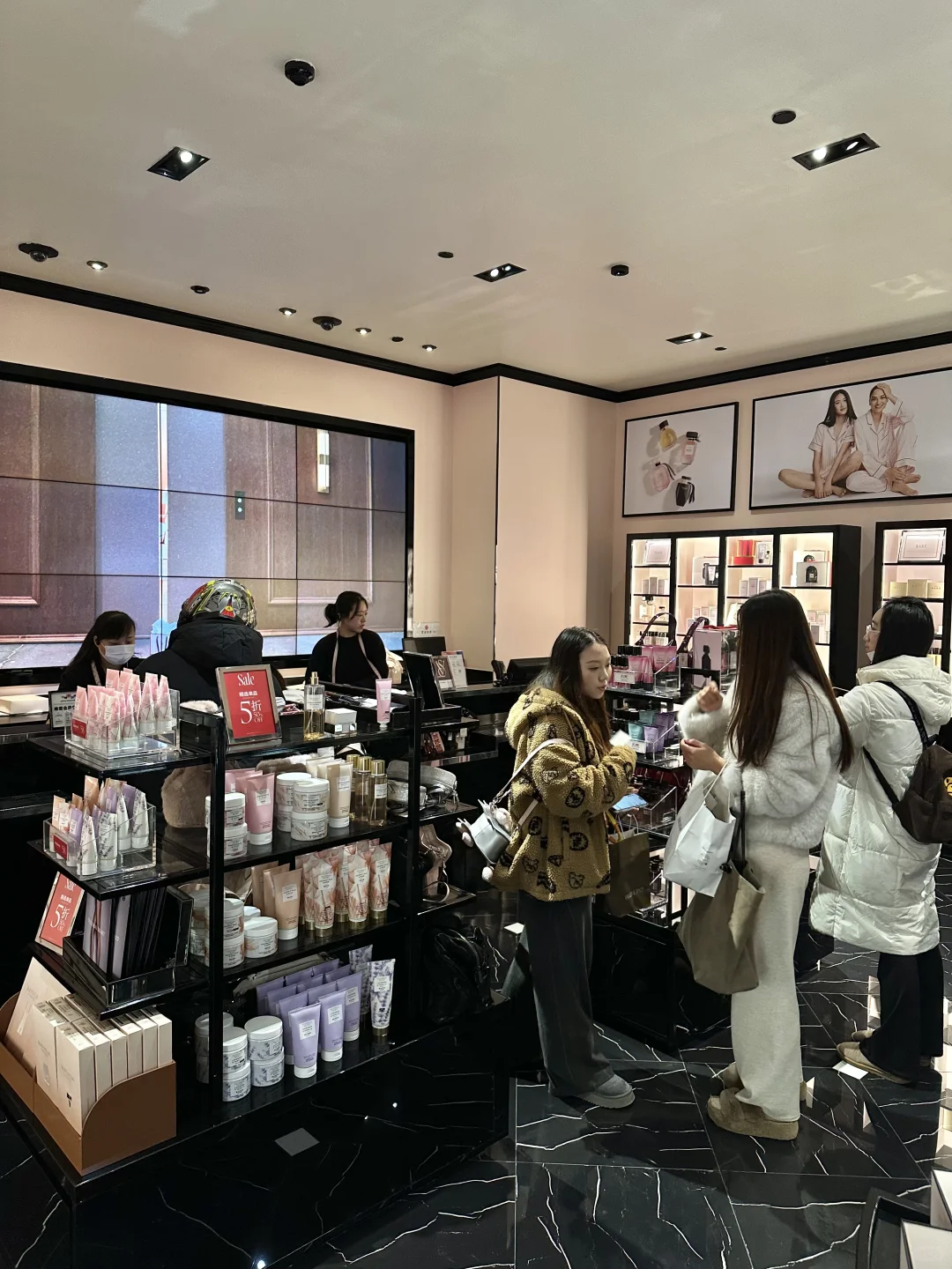 万象城！！维密3⃣️折！！限时一周啊啊啊啊啊