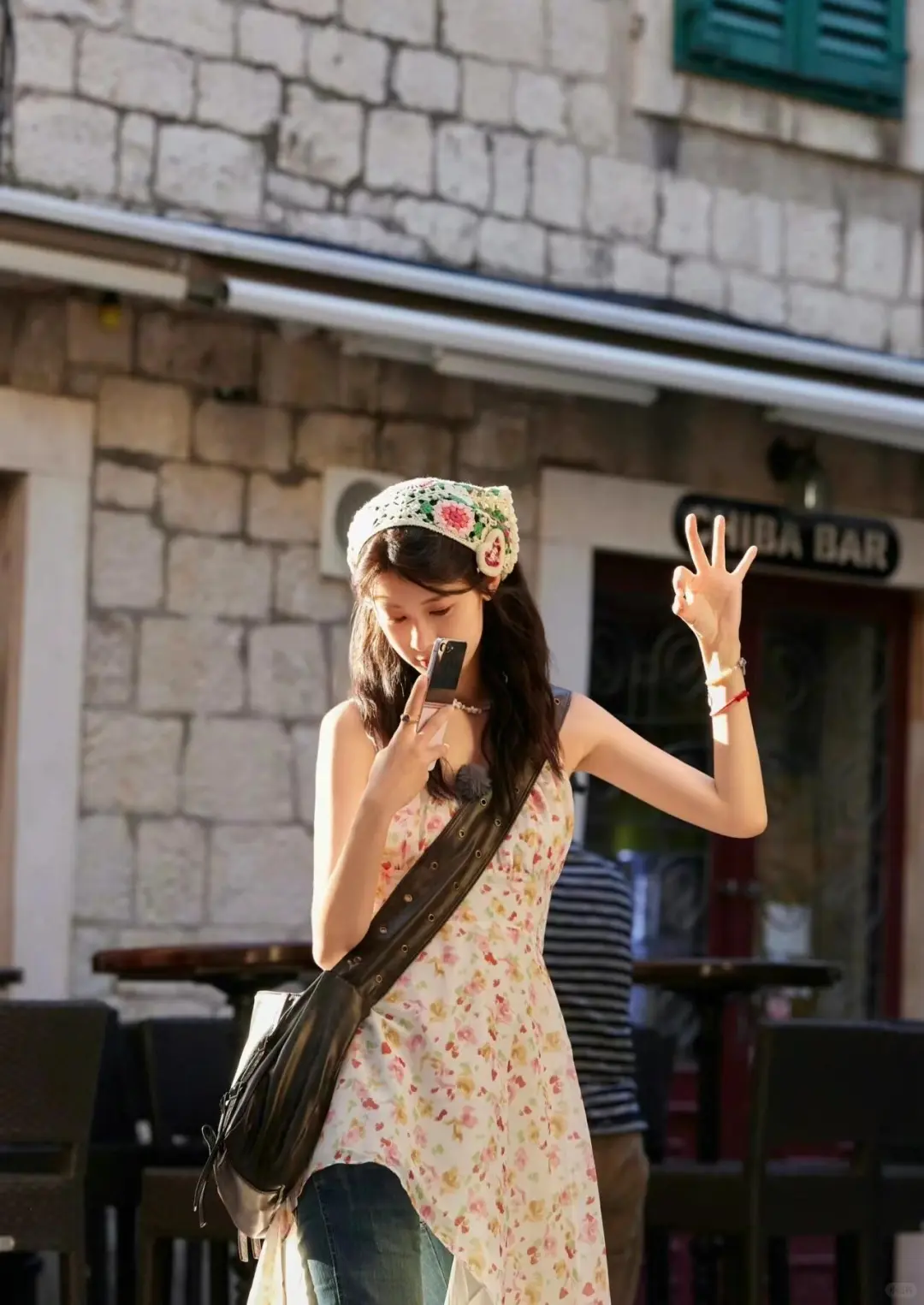 赵昭仪向花少团喊话：下次一起全员古装出街