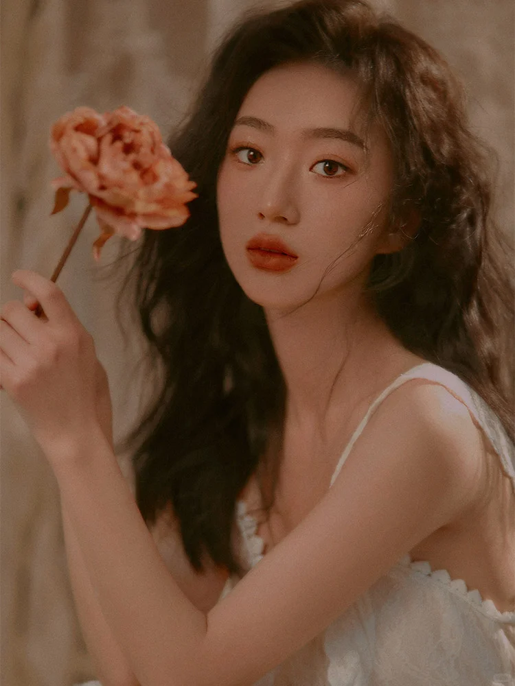 揉进骨子里的法式浪漫轻私房♥少女写真