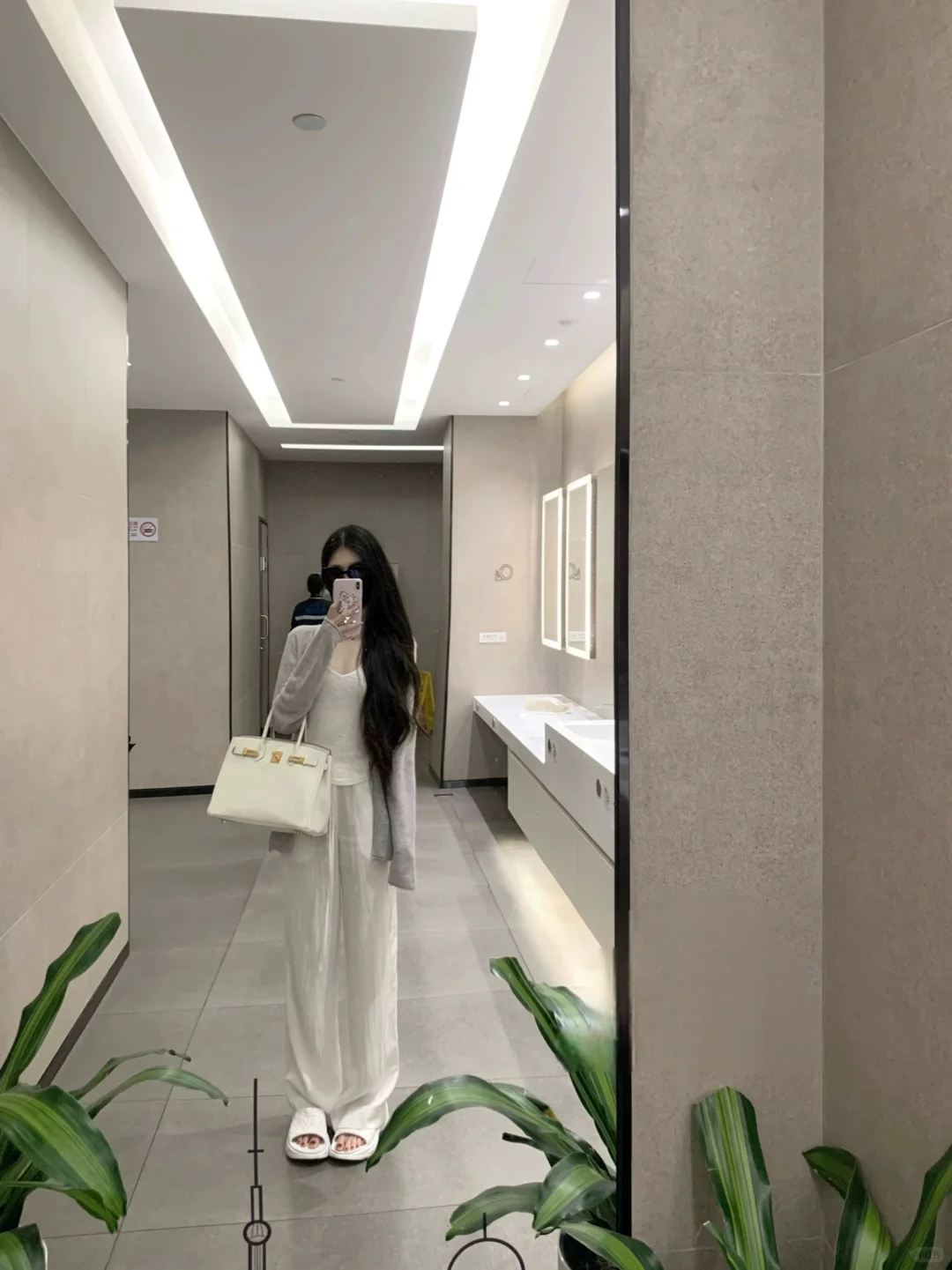 超绝纸片人穿搭 好松弛好慵懒！