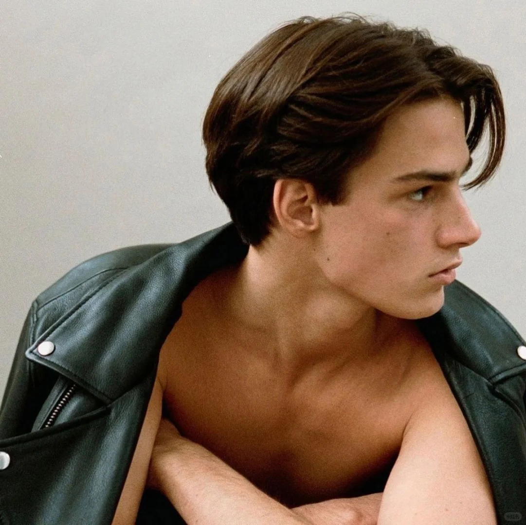 速写参考 47 ｜侧脸