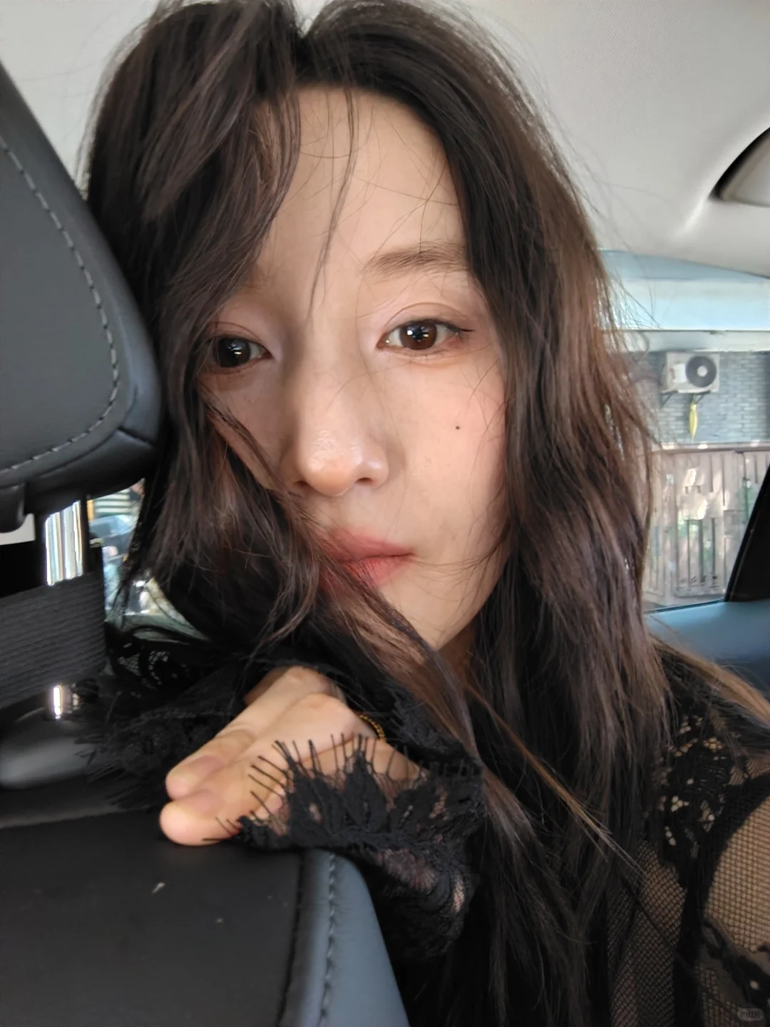 爱无美颜无滤镜的女丫