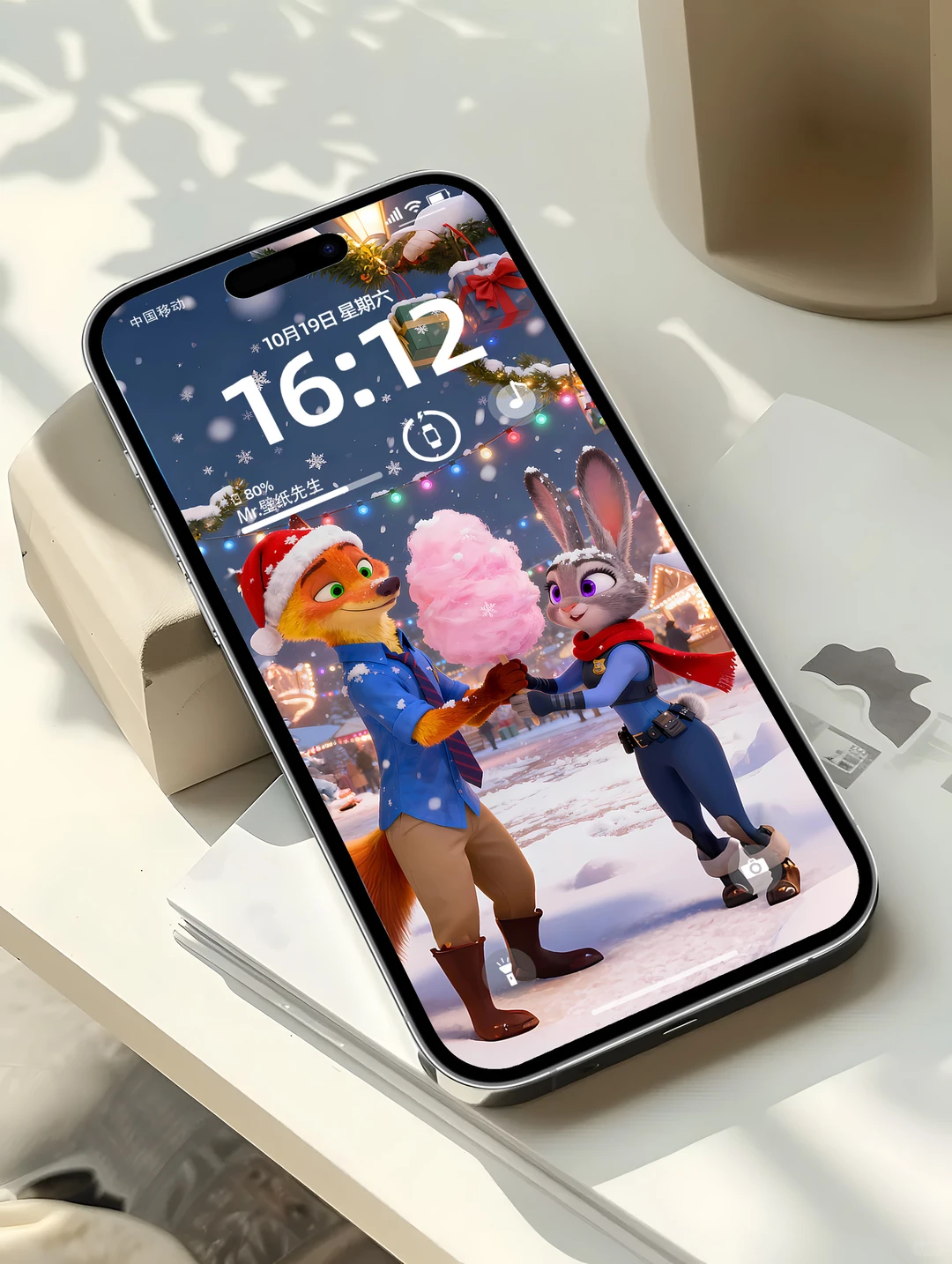 壁纸x尼克朱迪手上的棉花糖看起来好好吃