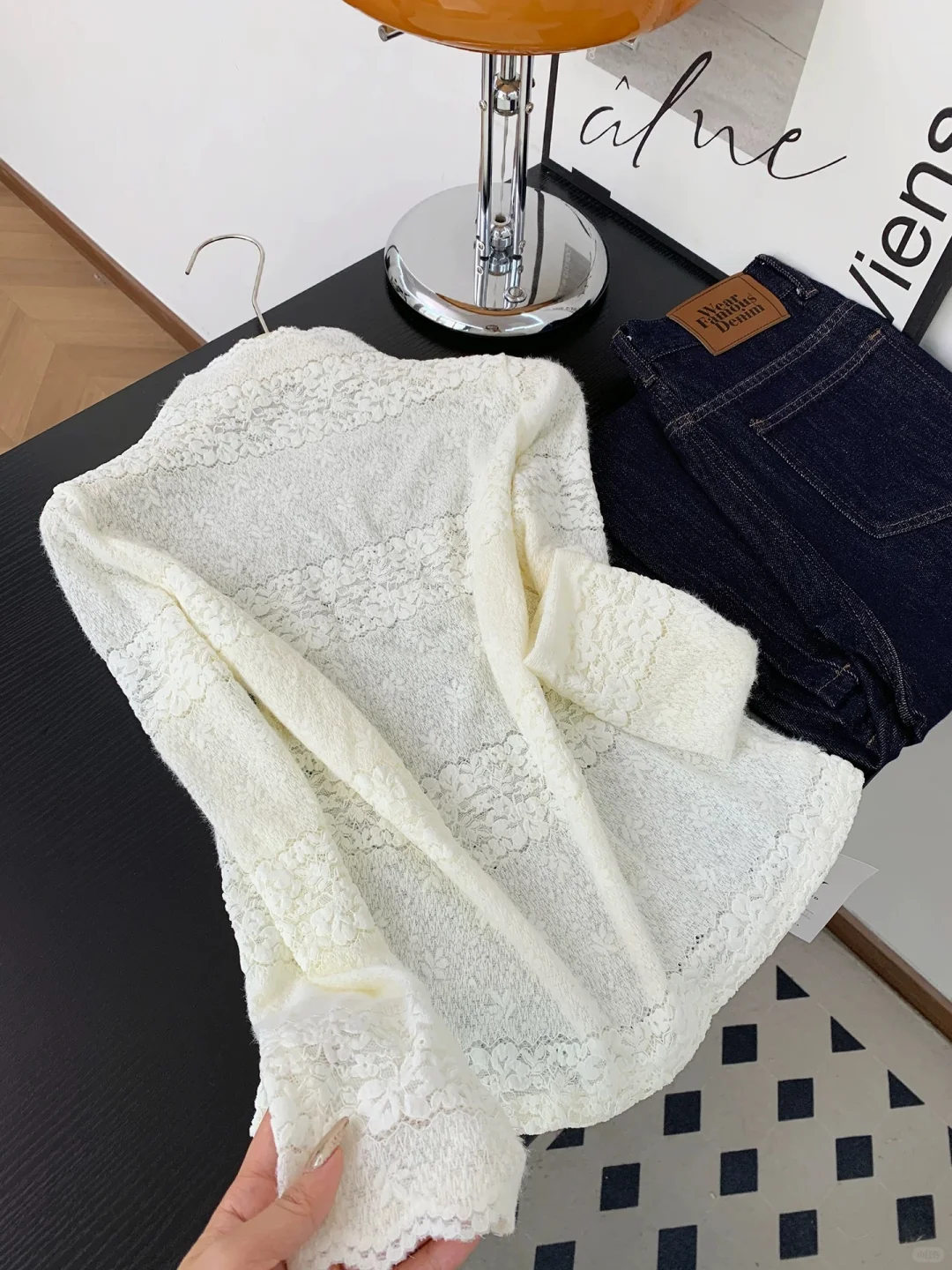 秋冬加绒蕾丝打底衫，又纯又欲~