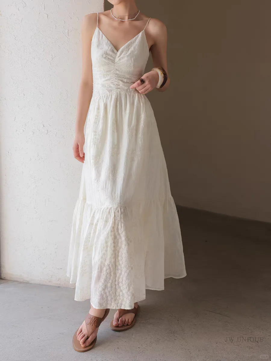 救命！这哪是裙子，根本是行走的高级定制