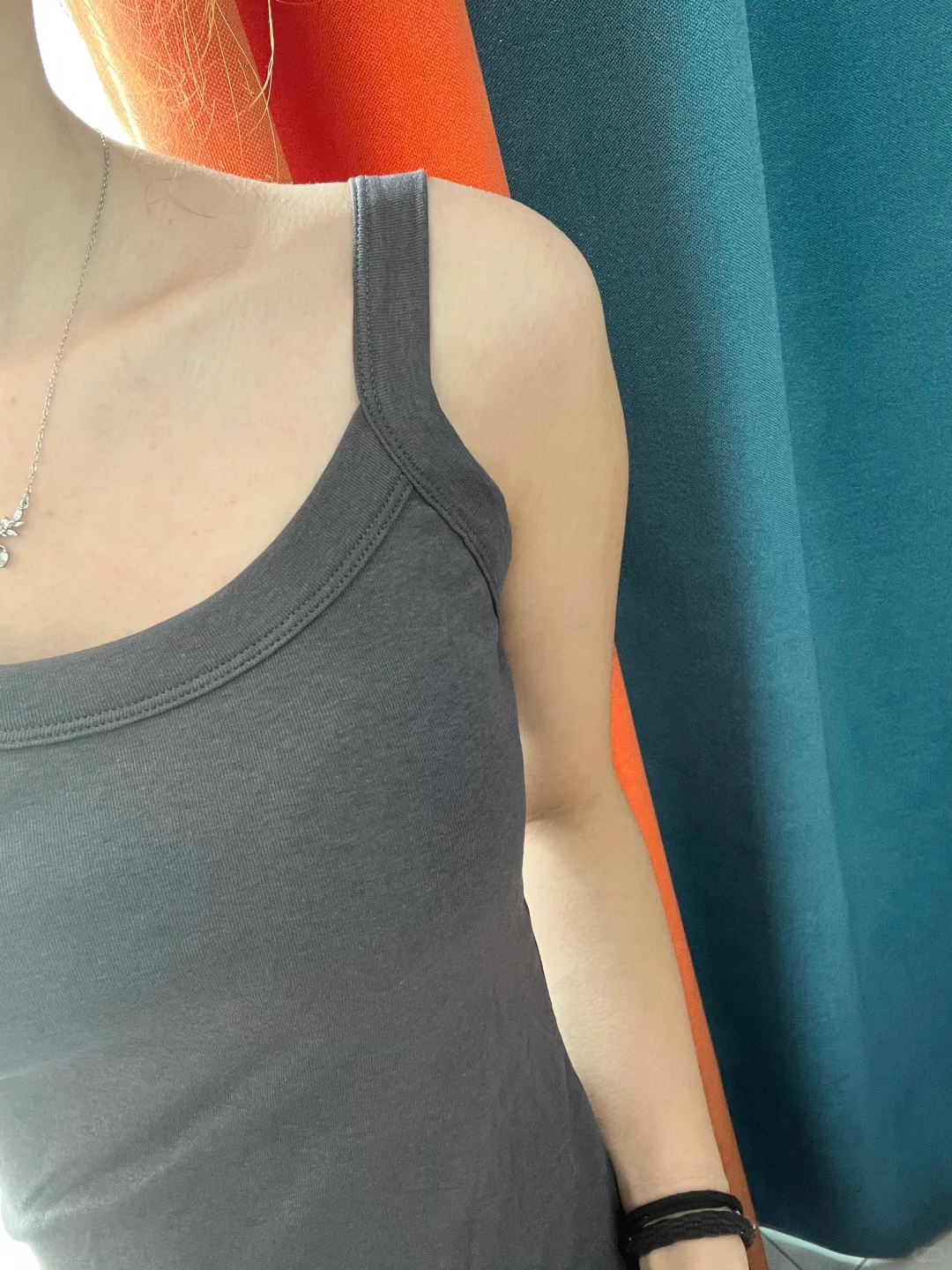 随手买的10r💰+吊带 都给我去买！