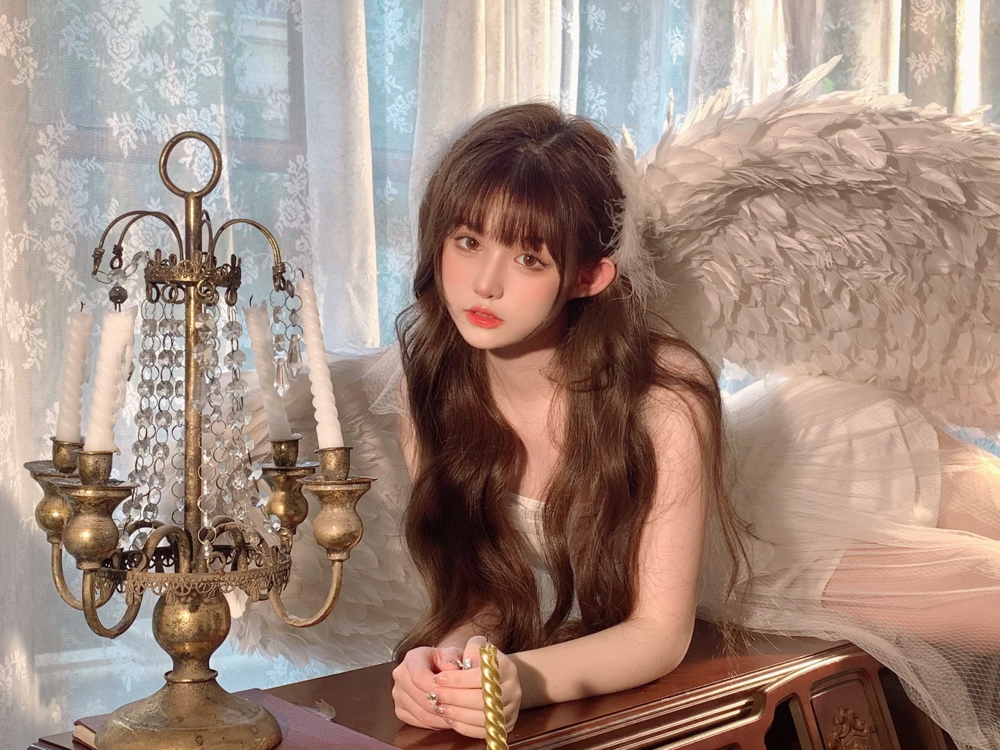 折翼天使，她带着爱神之光坠落人间～👼🏻