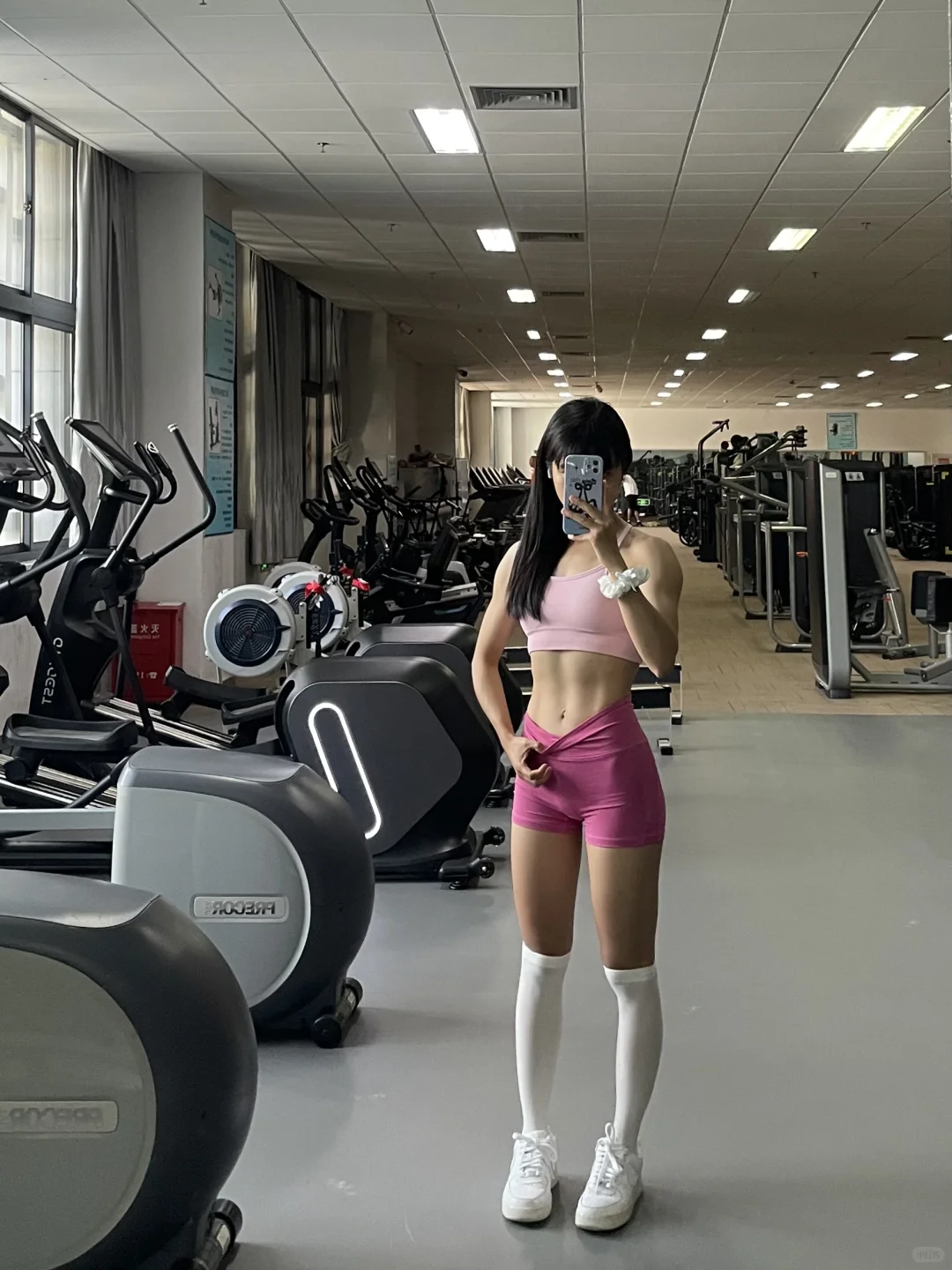 158/84.6 小基数薄肌女孩保持身材吃练plog