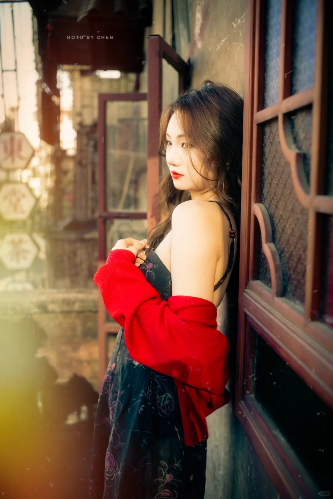 把风情万种拍出来，每帧皆情，满是风华