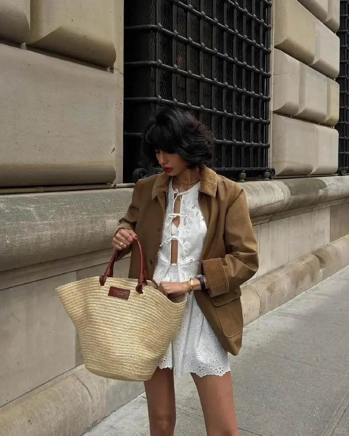 纽约时尚博主Venetia Alia的时髦日常