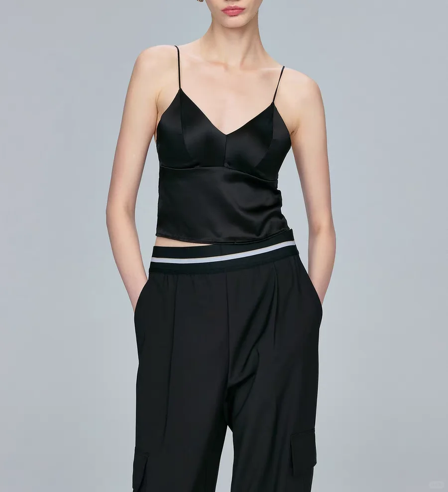 真丝吊带yyds！💨自带胸垫懒人必备