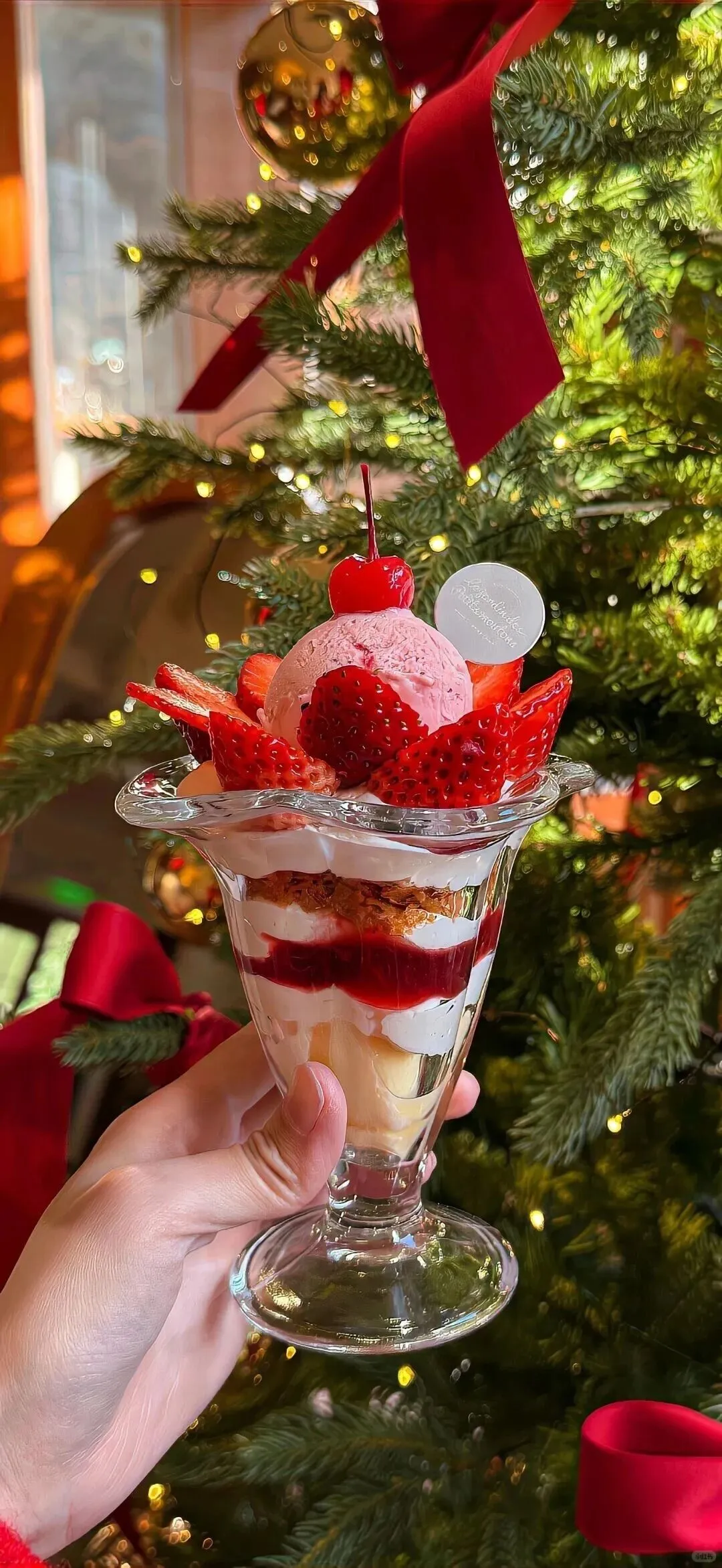 手机壁纸 | 想和心爱的人一起过圣诞🧚🏻‍♀️