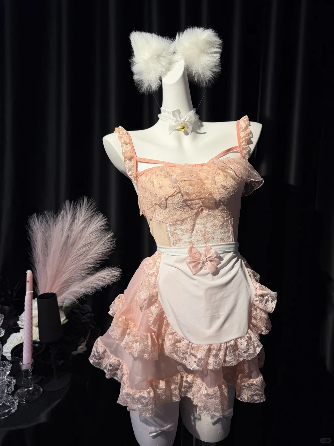 这件 “奶甜犯规” 裙把纯欲焊在身上了🤩