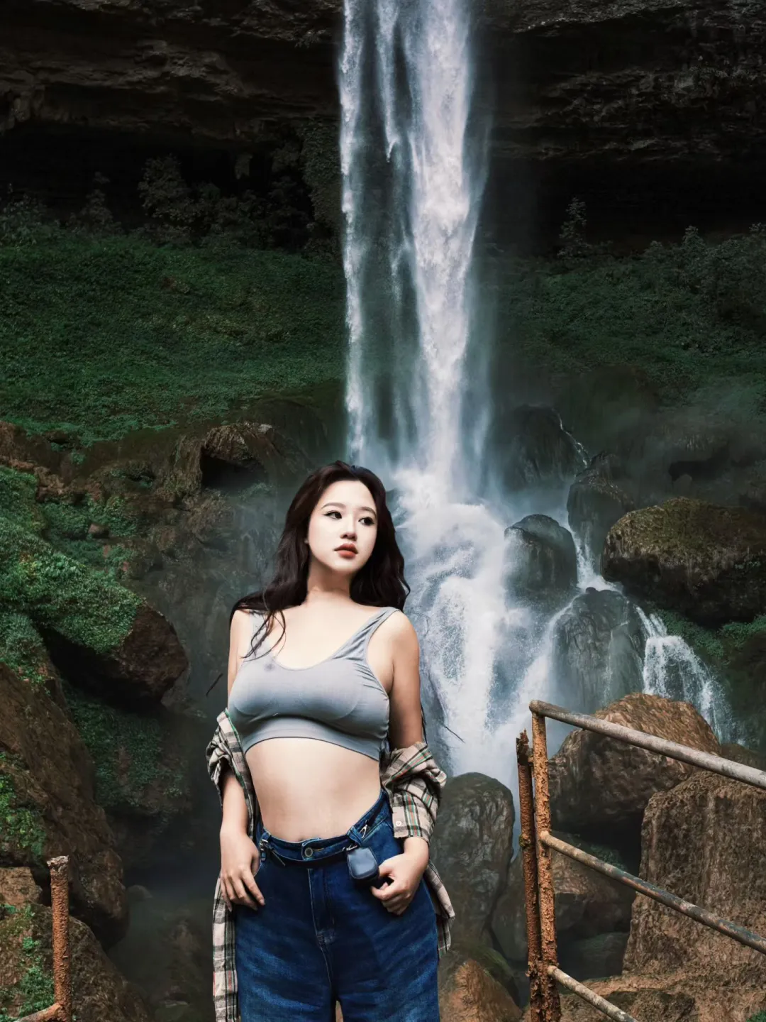 90E🐻甜妹脸辣妹身材的美术老师