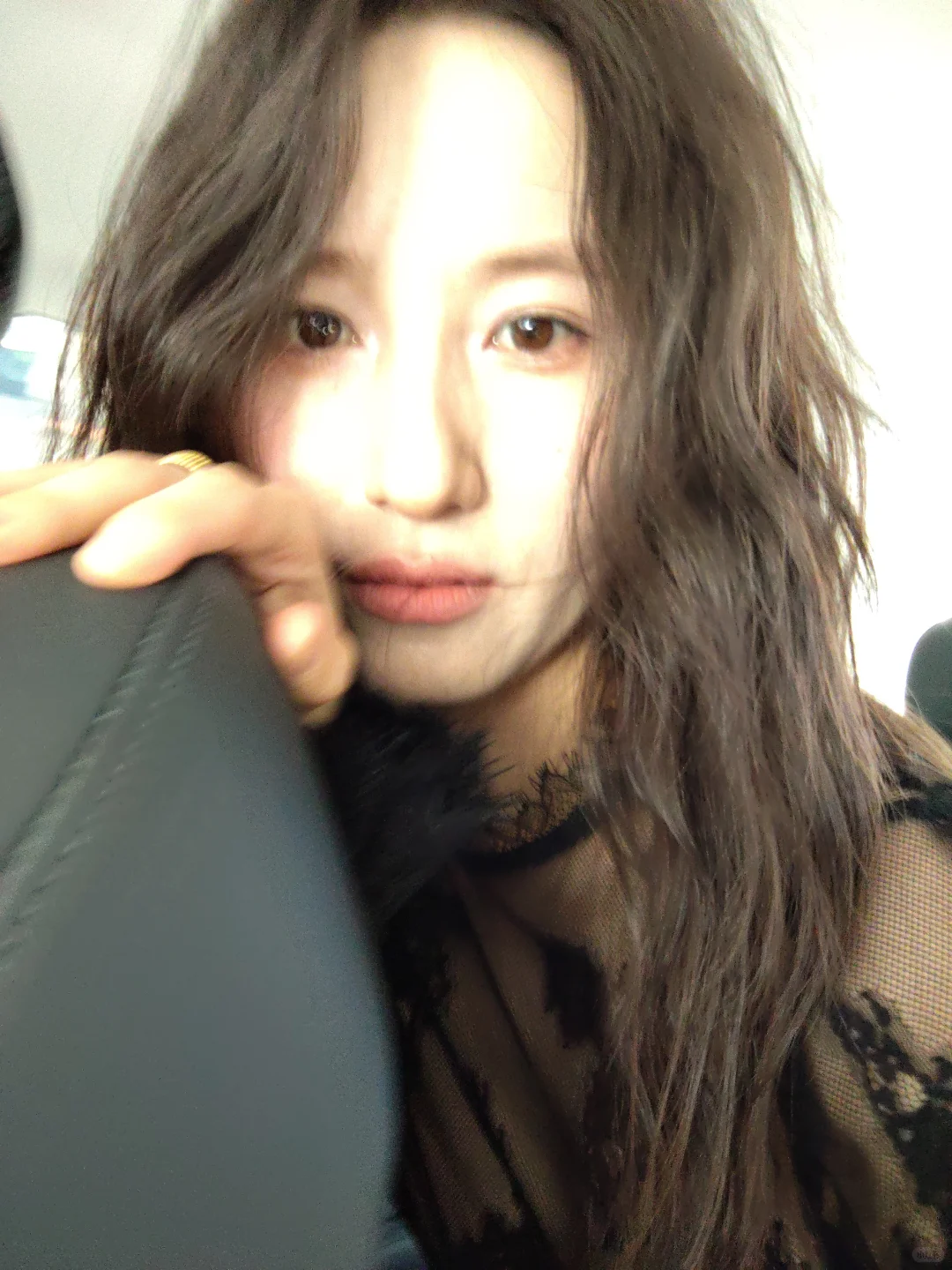 爱无美颜无滤镜的女丫