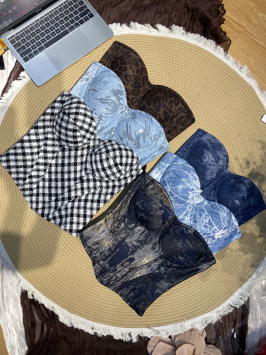 啊啊啊❗️拥有鱼骨胸衣的快乐呀❗️