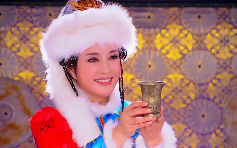 71岁刘晓庆演少女❗她为啥不肯服老？？