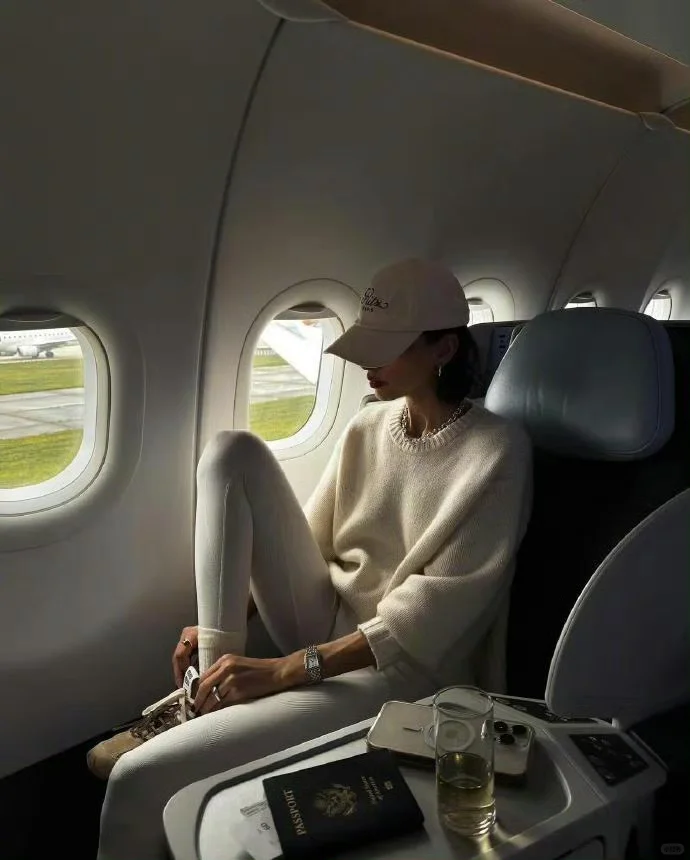 纽约时尚博主Venetia Alia的时髦日常