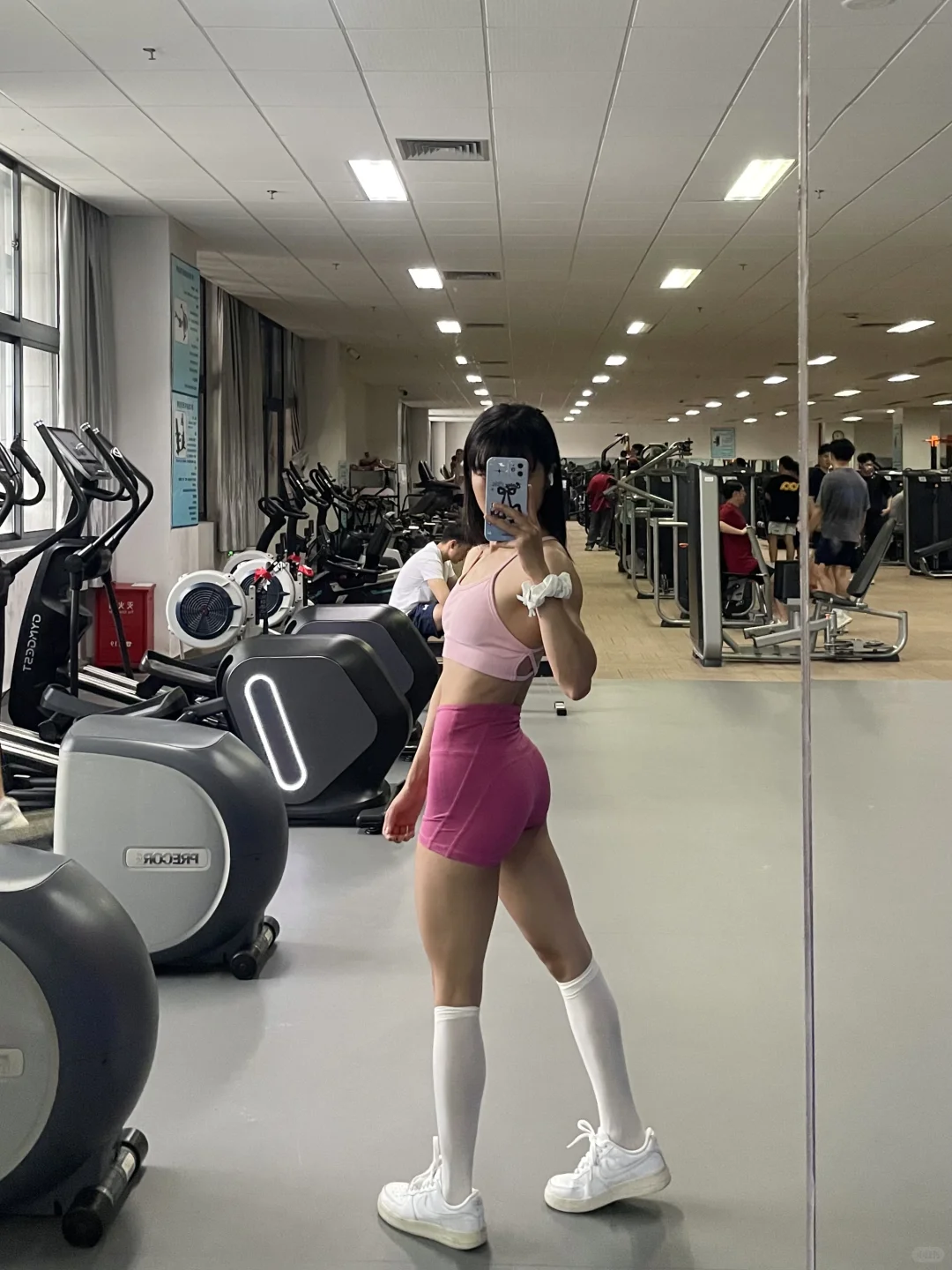 158/84.6 小基数薄肌女孩保持身材吃练plog