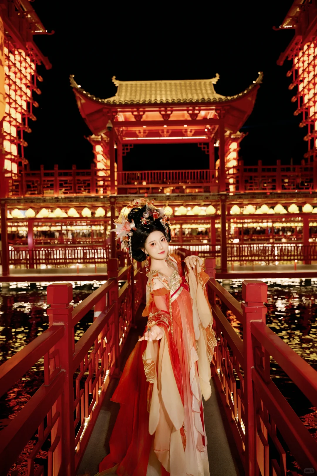 浮光映锦鲤💫 见者皆顺意🎐