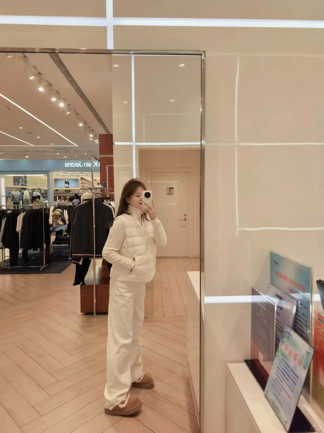 Tommy 女款羽绒服