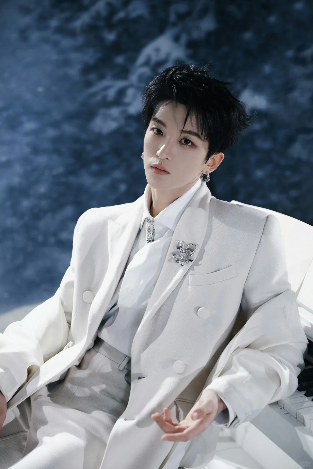 有老师会做横屏壁纸吗 求帮忙 做笔记本桌面