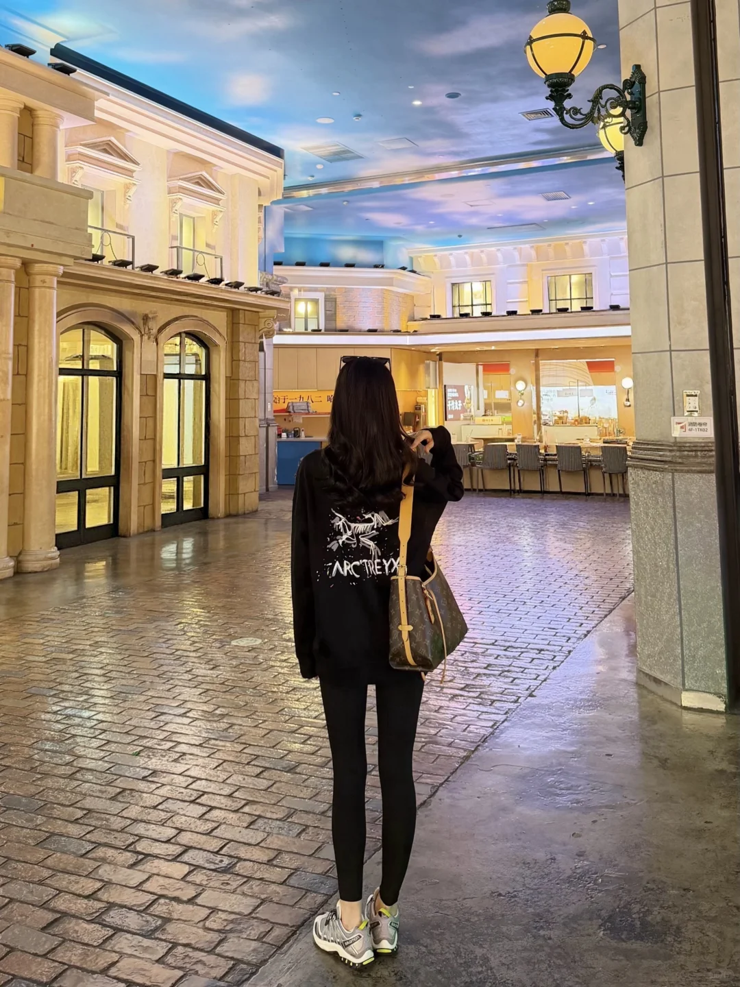 中年少女有三宝 lulu 萨洛蒙 始祖鸟