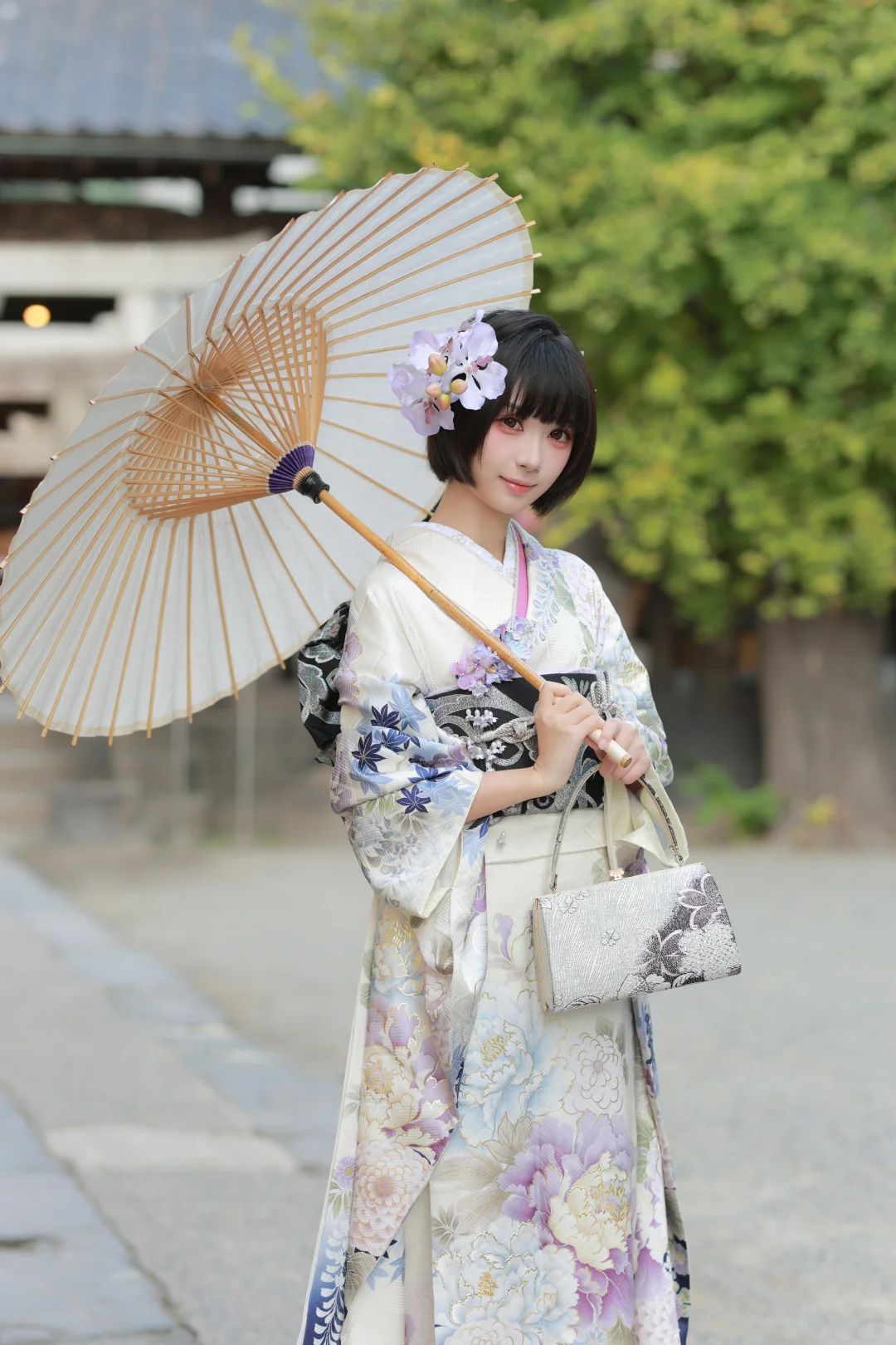 天呐‼️动漫人物走进现实啦💜｜紫藤萝振袖