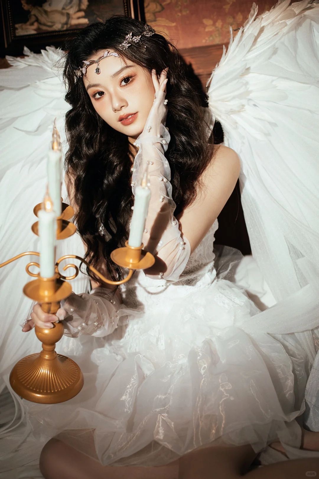 “ 降落人间的救赎之神 ” 复古氛围感写真