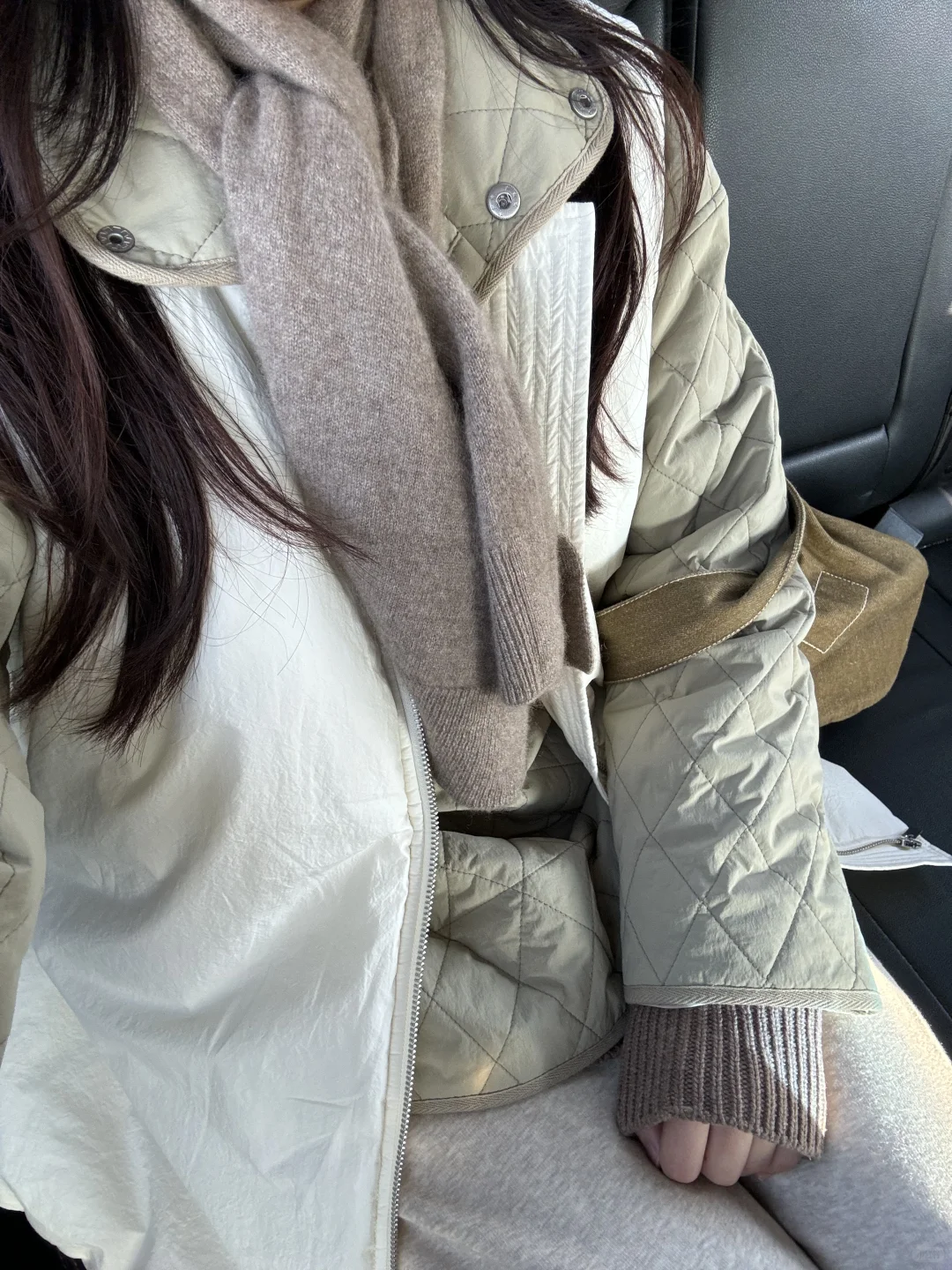 暖冬必备 马甲配棉服