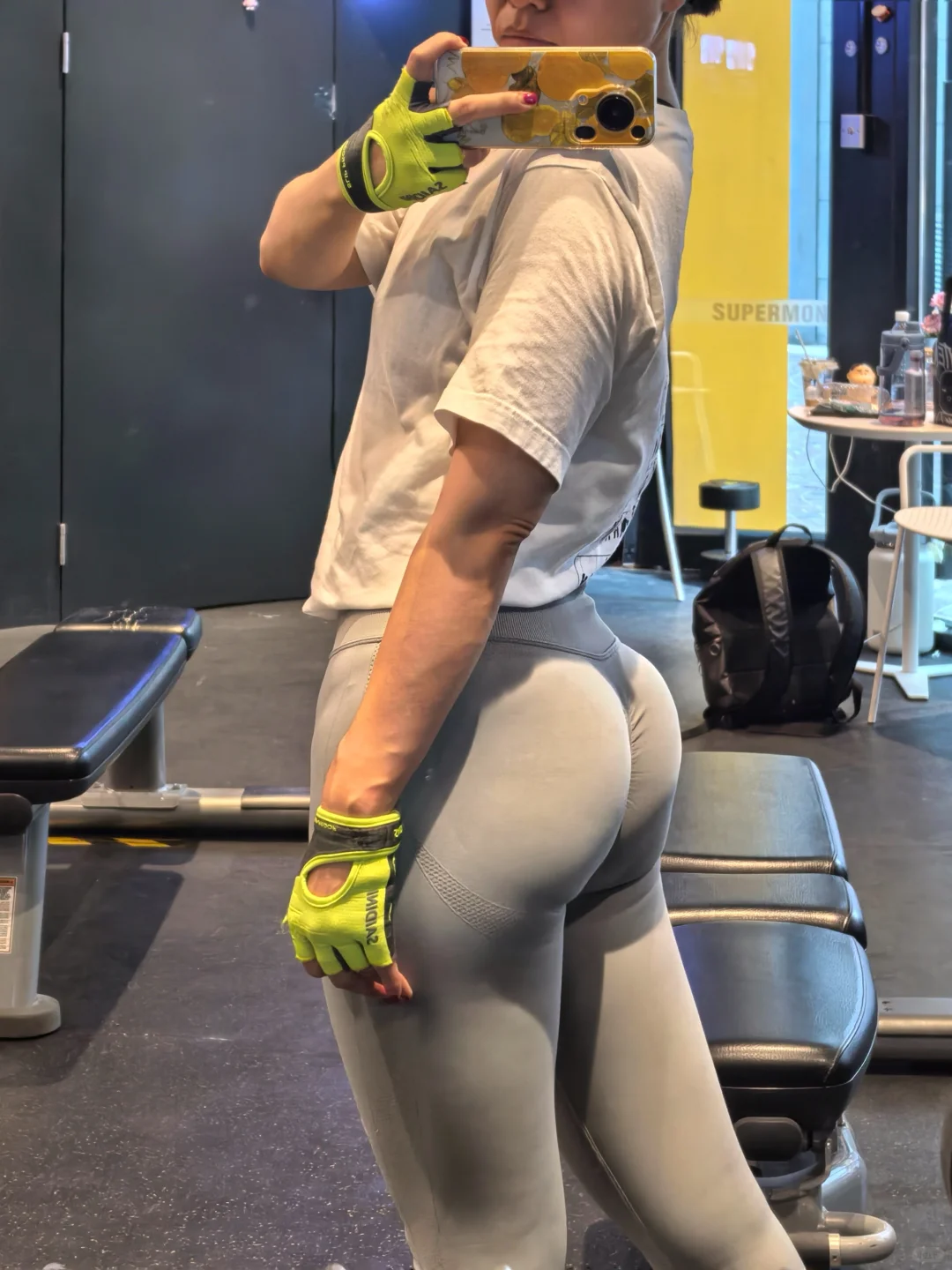 40kg全练在100的屁股上