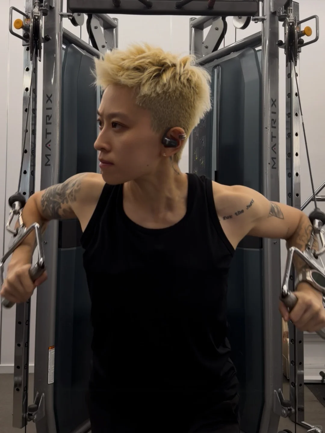 女生！练的菜 不如练的帅！