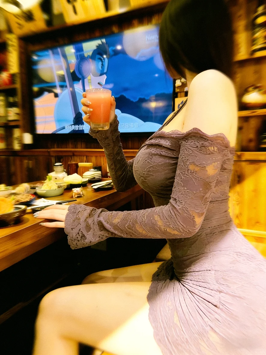 紫色很有韵味。