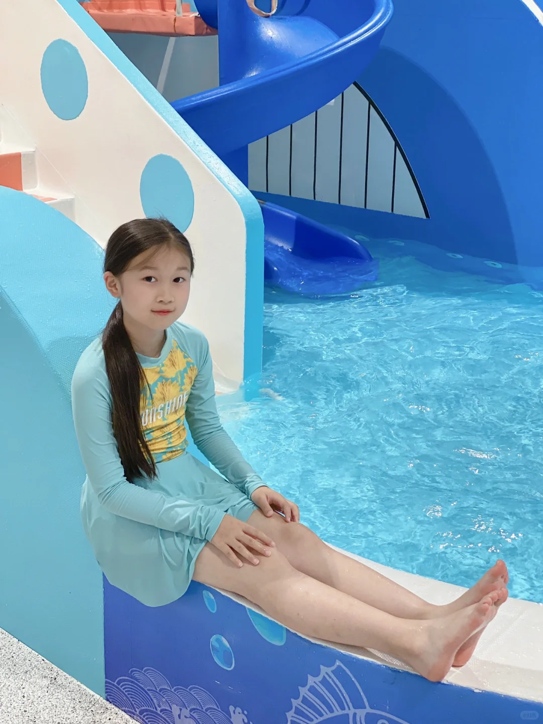 穿上新泳衣去游泳啦🏊‍♀️