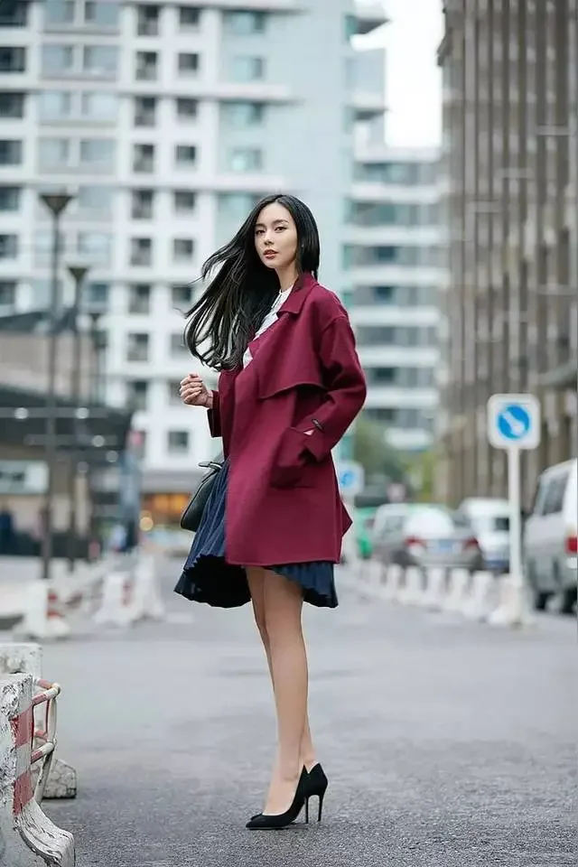 辽宁美女街拍，哪一个都比选美冠军强😘