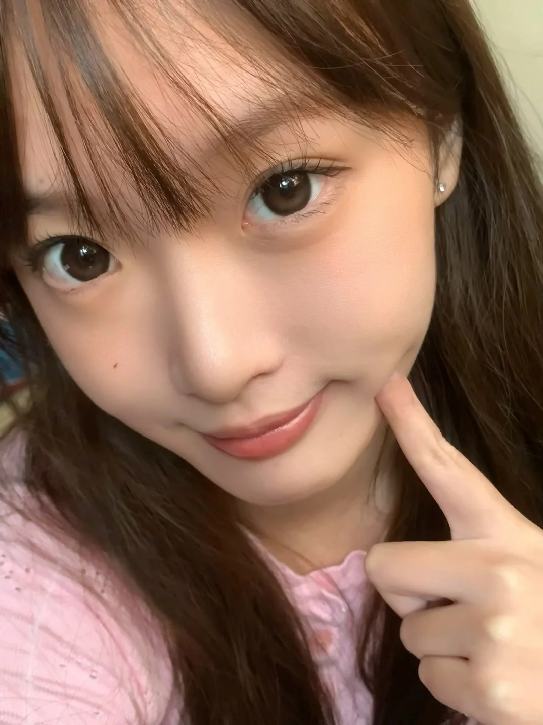 女大清纯感拉满！没有比这更自然的棕瞳了