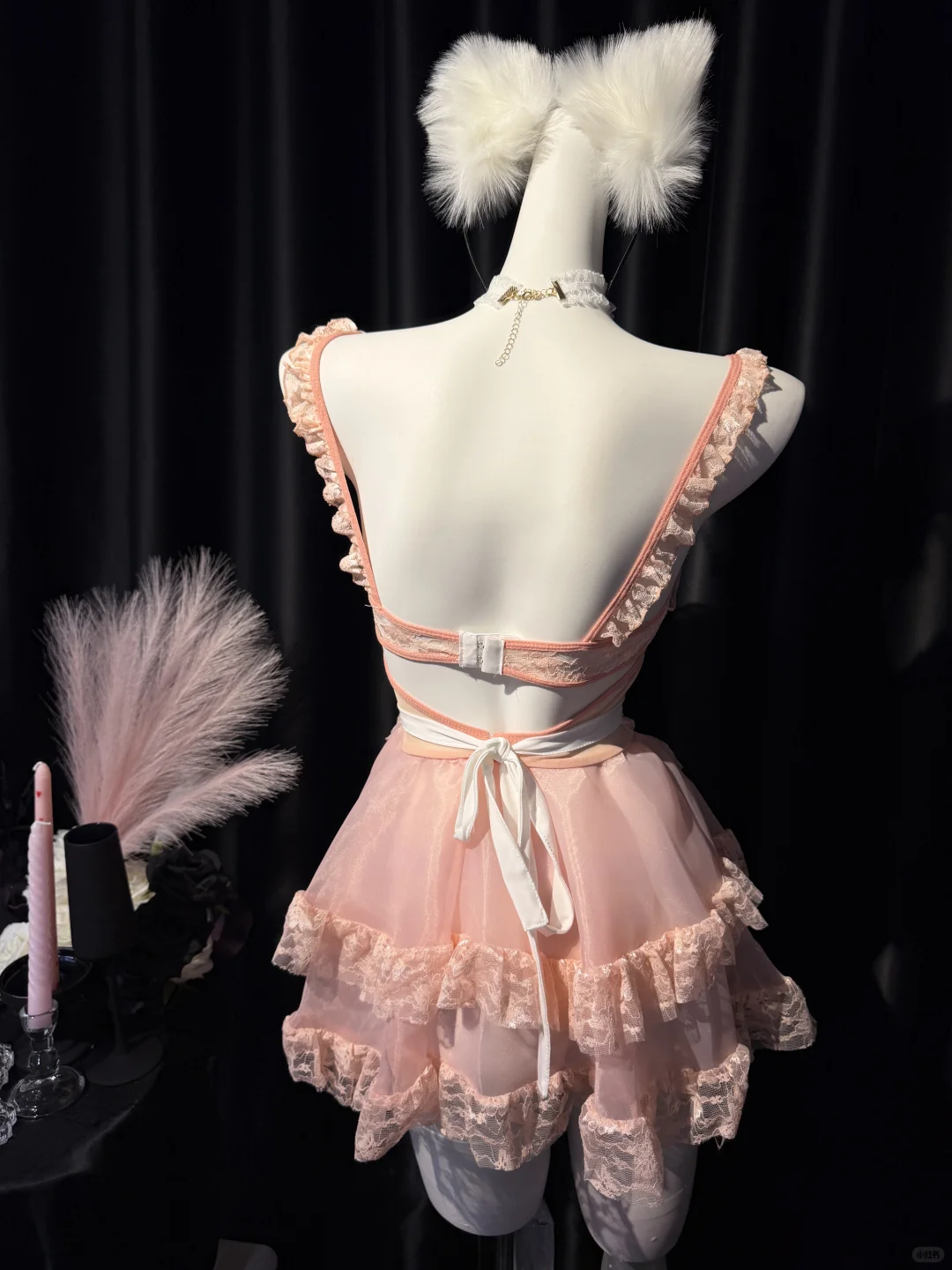 这件 “奶甜犯规” 裙把纯欲焊在身上了🤩