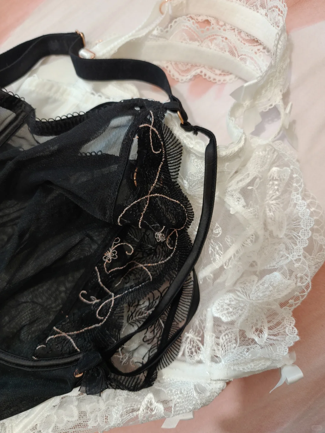 大胸内衣:小心机功能组