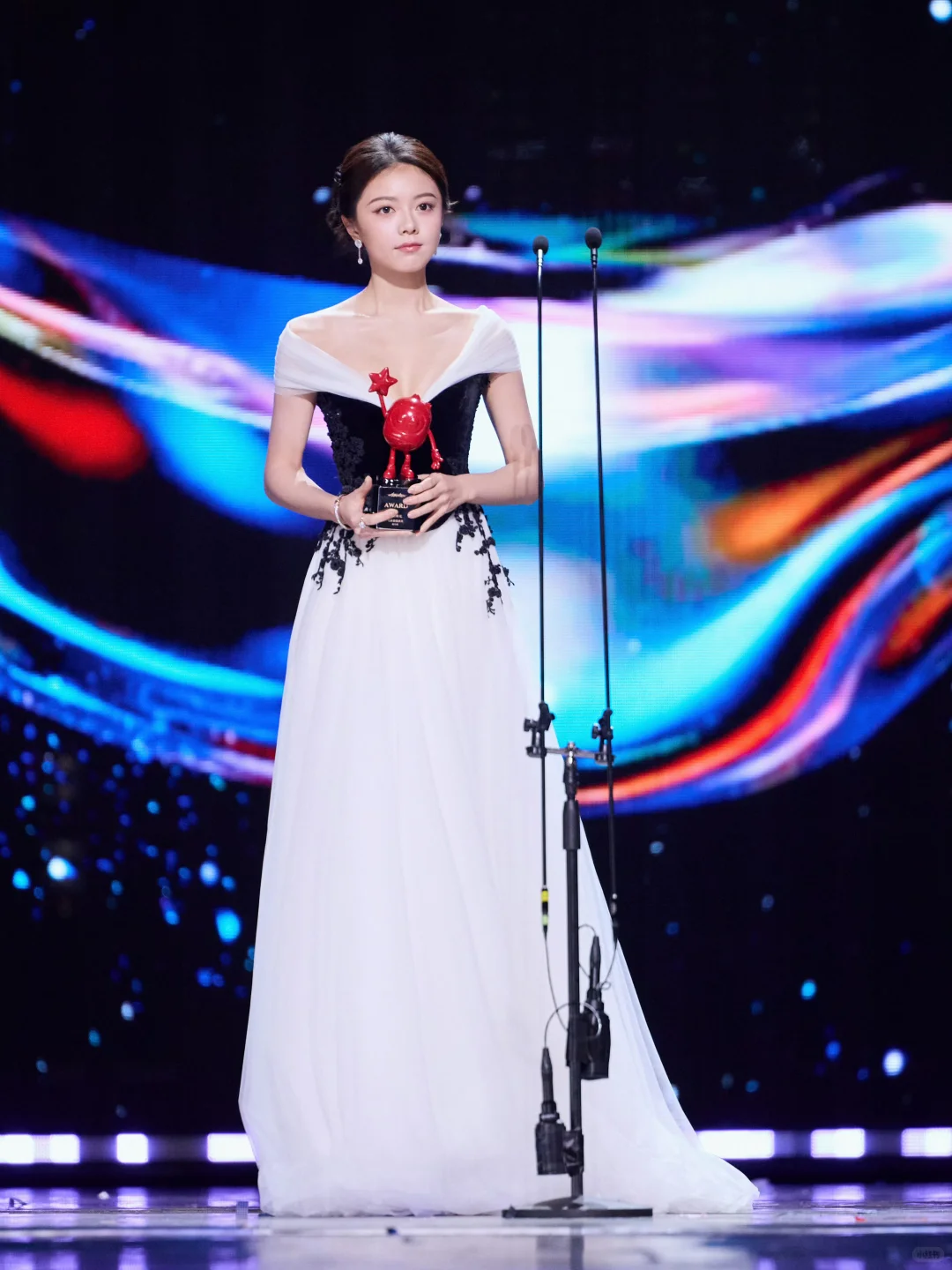 100个女神名场面-赵今麦