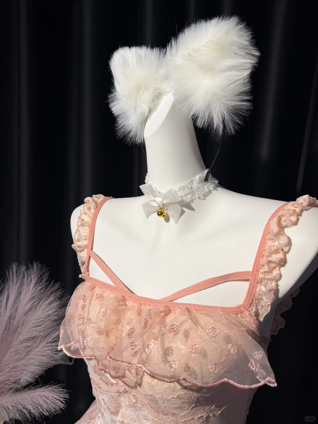 这件 “奶甜犯规” 裙把纯欲焊在身上了🤩