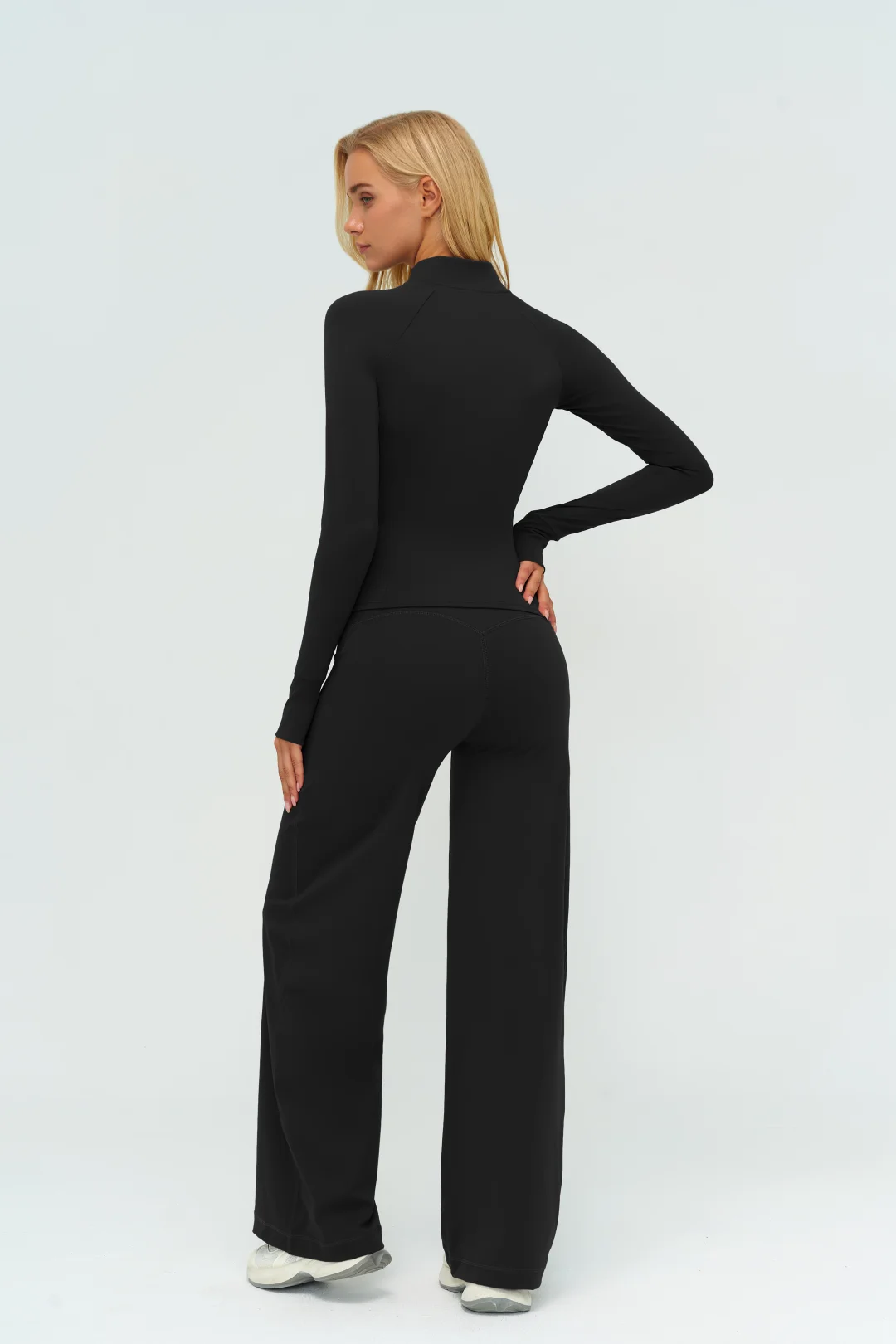 紫调瑜伽服｜慵懒又显瘦的运动穿搭