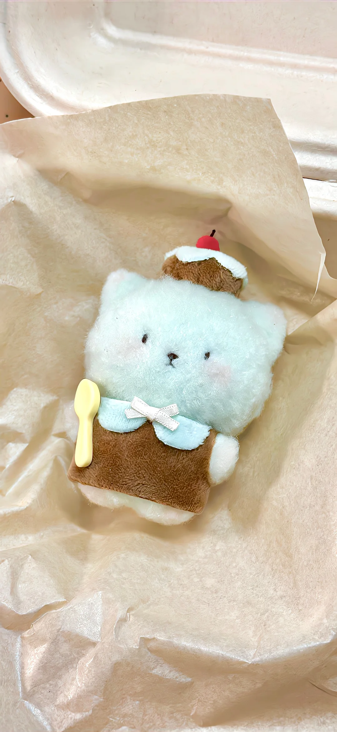 wallpaper｜🍼🍥🧴˚‧₊˚ ₍₋︨︡ₒ₋︧︠₎ ‧₊˚