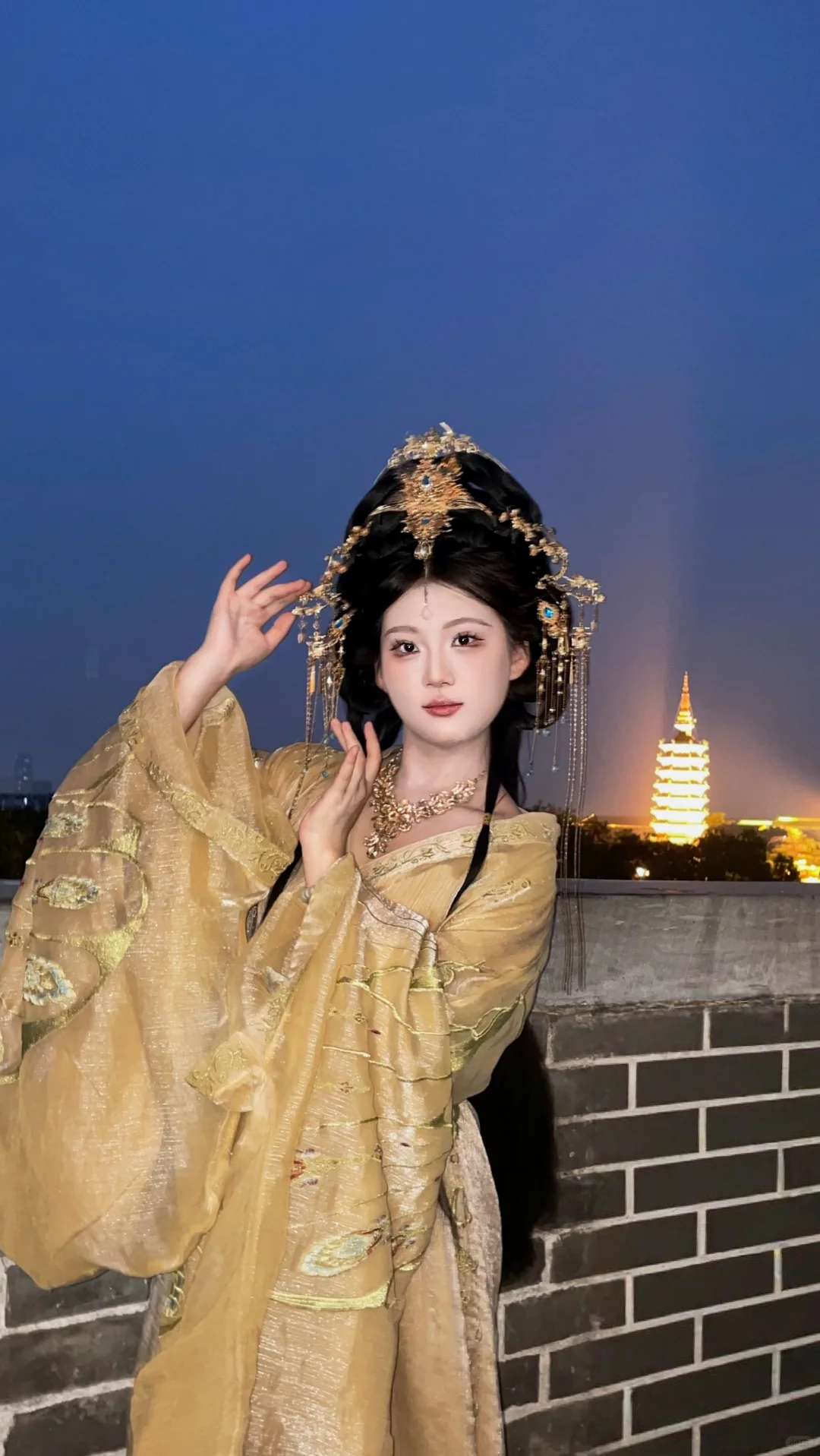 正定 金色战国袍