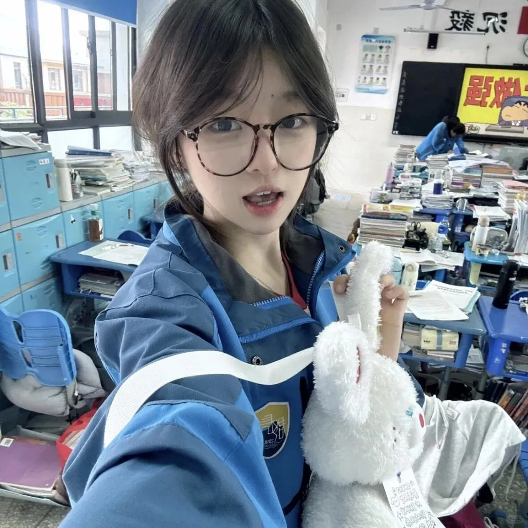 WeChat/青春校服女头