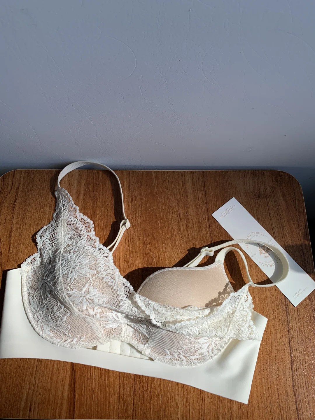 超温柔的复古蕾丝bra(小🐻真滴可!!