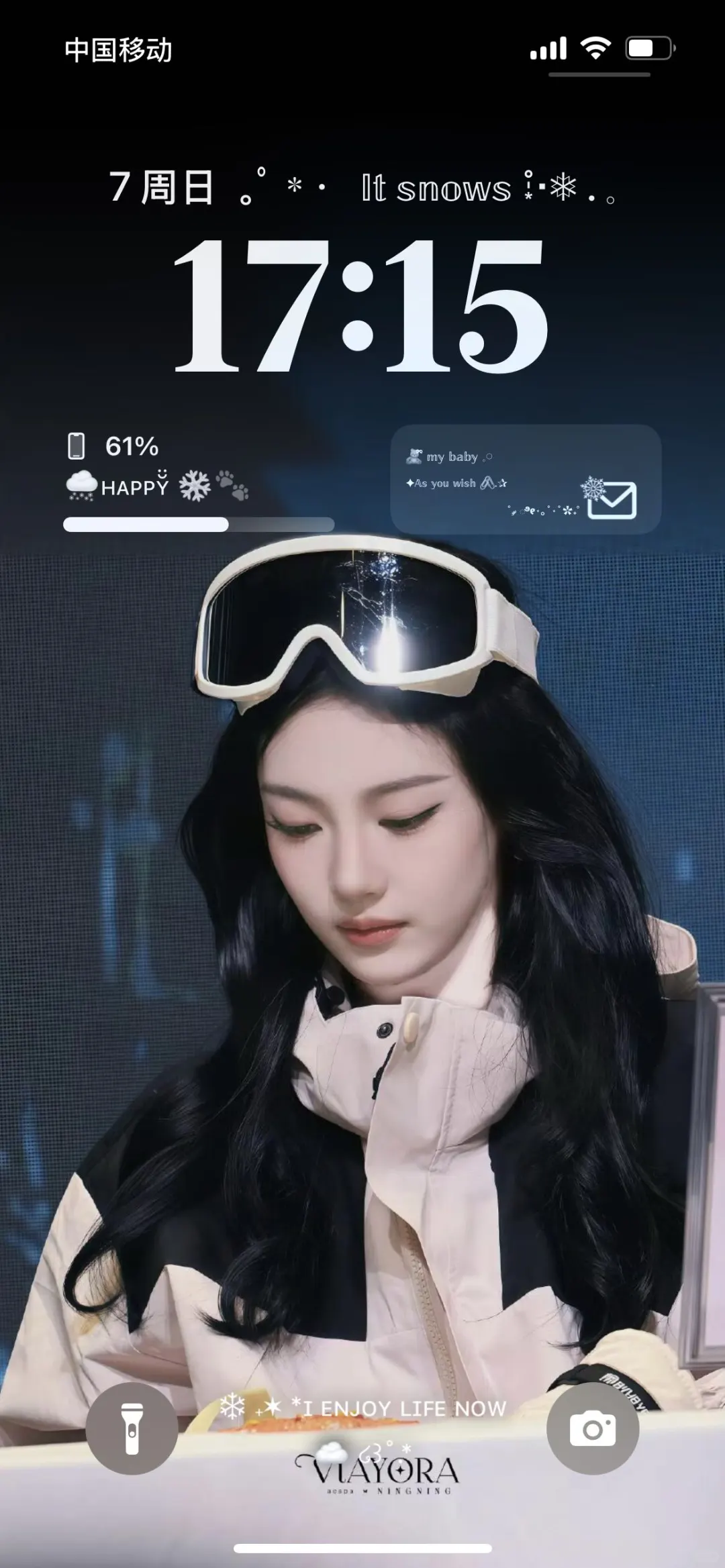 这八张壁纸太美啦，换上简直不想解锁手机