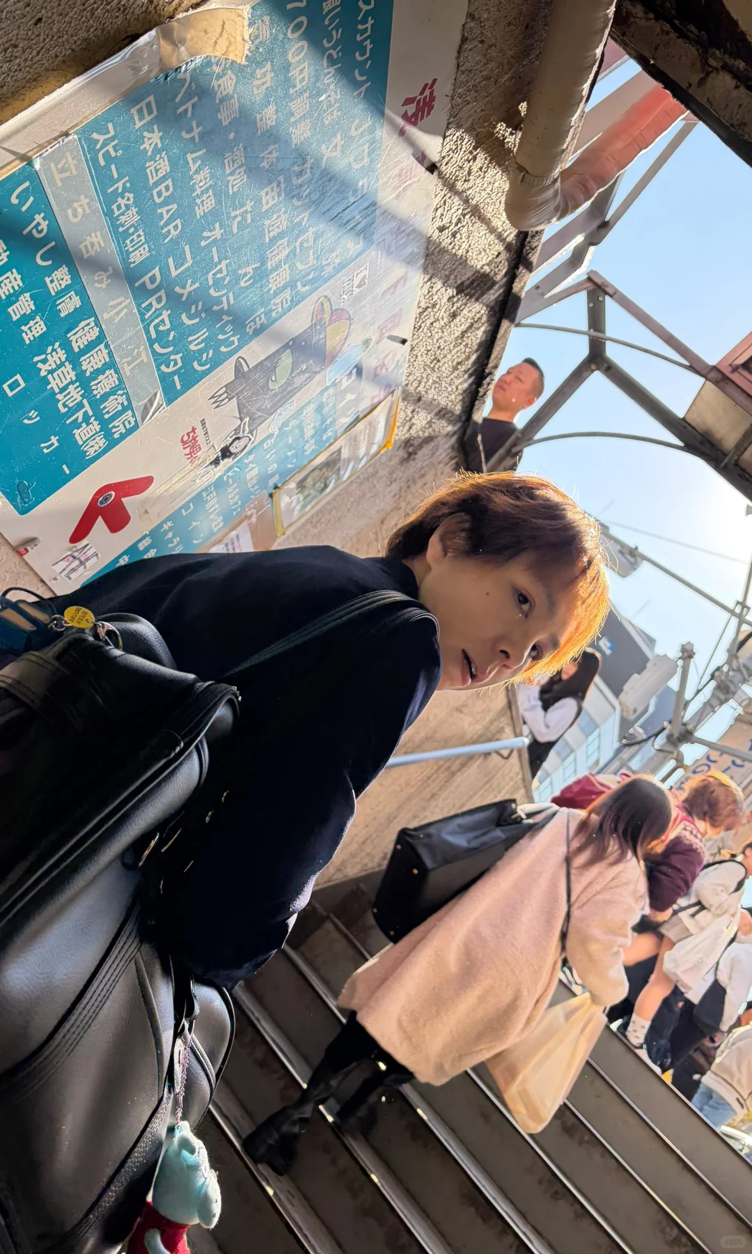 小腿袜此刻输给了过膝袜